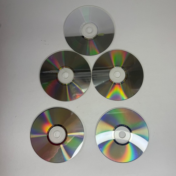 F.E.A.R. First Encounter Assault Recon PC Game Complete 5 Disc Set Key - Picture 4 of 8